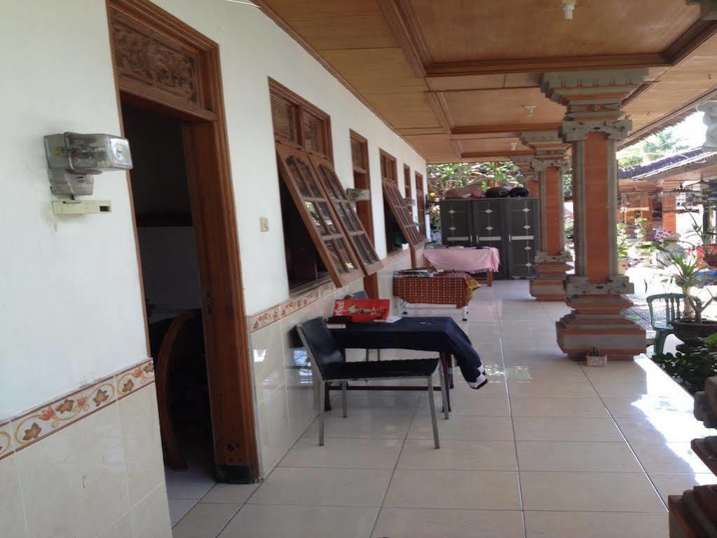 Oyo 90532 Verra Guest House Seminyak Exteriör bild